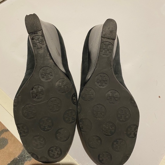 Stuart Weitzman wedge suede heels - Picture 4 of 6